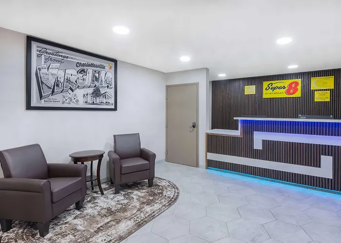 Super 8 By Wyndham Charlottesville